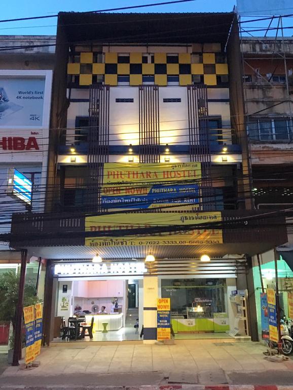 Phuthara Hostel Phuket Esterno foto
